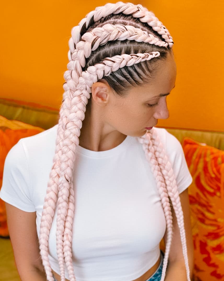 Color Braids